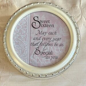 Cottage Garden Sweet Sixteen Special Ivory Rope Trim Petite Round Keepsake Box